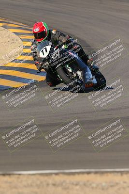 media/Dec-18-2022-SoCal Trackdays (Sun) [[8099a50955]]/Turns 9 and 10 Set 2 (1055am)/